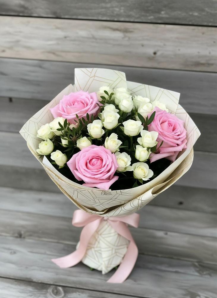 Букет цветов из: Розы в Спокойной