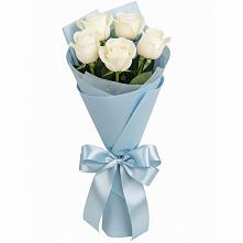 Букет 5 Белых роз Проуд в Спокойной