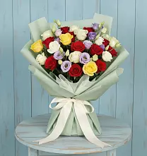 Букет цветов из:  Розы #REPLACE_PRED# Спокойной