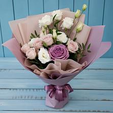 Букет цветов из:  Розы и Лизиантусы в Спокойной