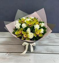 Букет цветов из:  Орхидеи и Розы #REPLACE_PRED# Спокойной