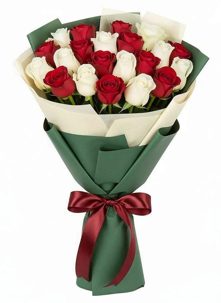 Букет Микс из красных и белых роз в Спокойной