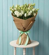 Букет цветов из:  Лизиантусы #REPLACE_PRED# Спокойной