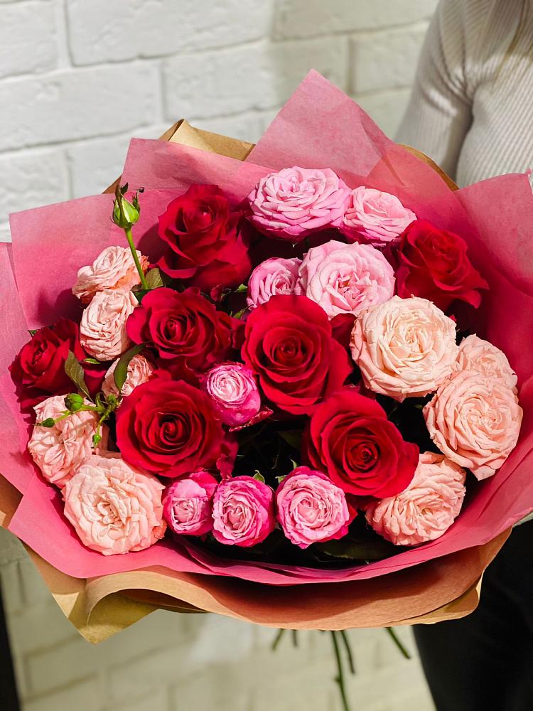 Букет цветов из: Розы в Спокойной