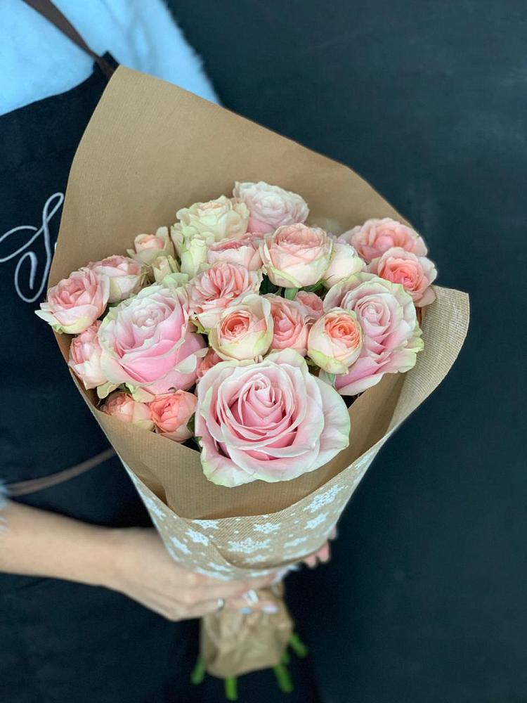 Букет цветов из: Хризантемы и Розы в Спокойной