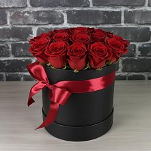 Цветочная композиция из Розы в шляпной коробке в Спокойной