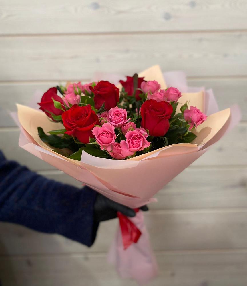 Букет цветов из: Розы в Спокойной