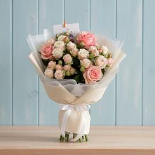 Букет цветов из:  Розы #REPLACE_PRED# Спокойной